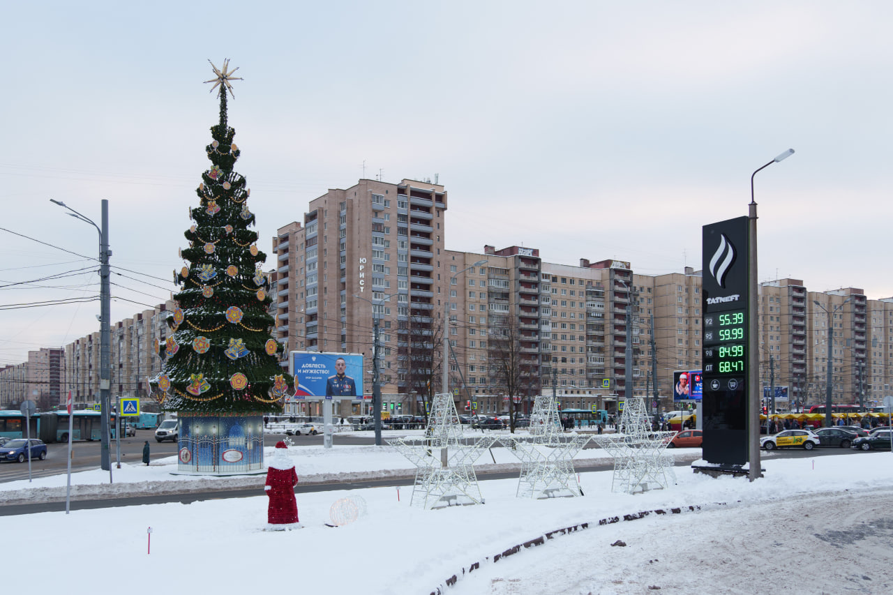 Метро «Проспект Большевиков». Фото: «Бумага»